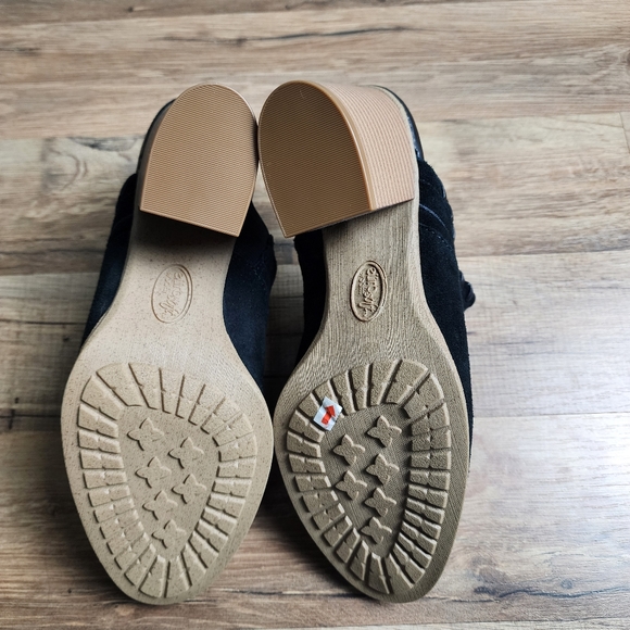 Women's Eurosoft by Sofft Sandy Suede Mule Black Size 7 - Picture 8 of 10